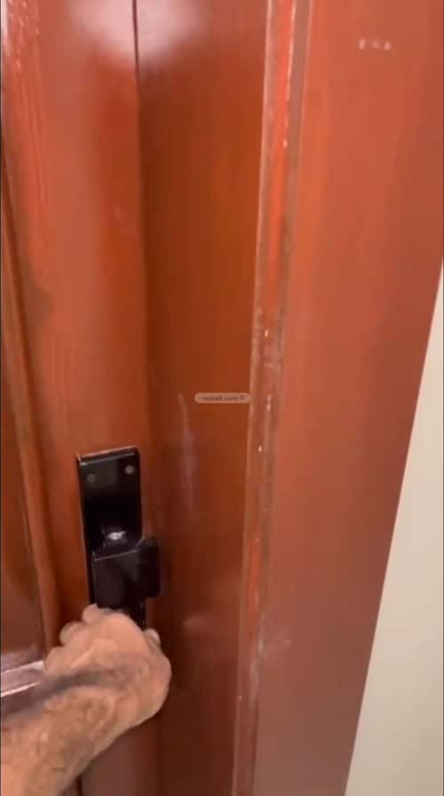 4 bedroom apartment in Al Rabwa 5