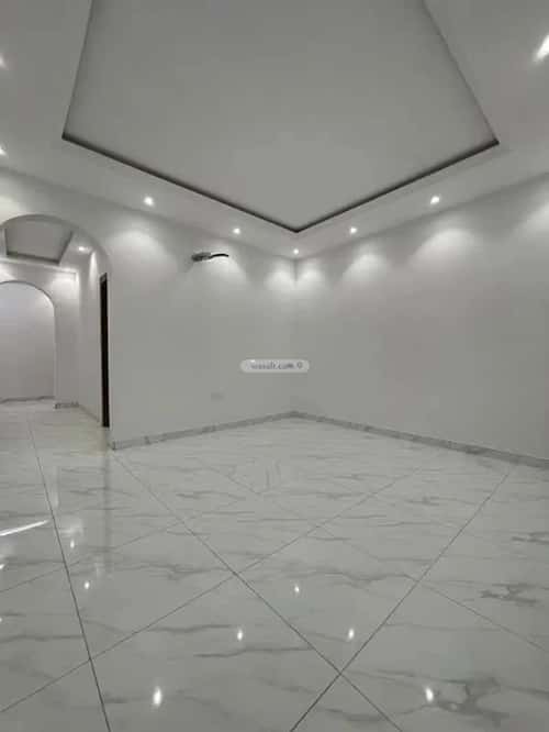 5 bedroom apartment in Al Marwa 4