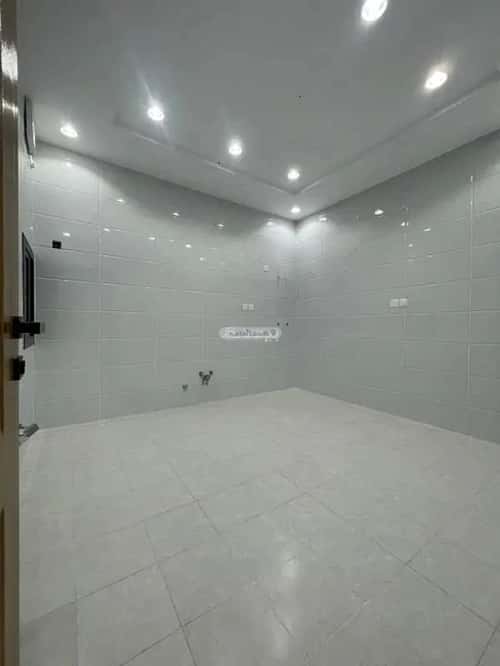 5 bedroom apartment in Al Marwa 6