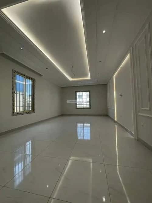 7 bedroom apartment in Al Aziziyah 7