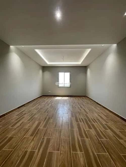 شقة 5 غرف في العزيزية 4