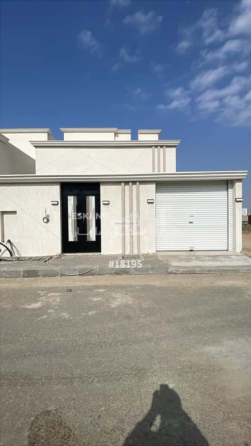 8 bedroom villa in Jeddah 5