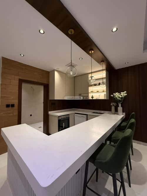 5 bedroom apartment in Al Zahra 14