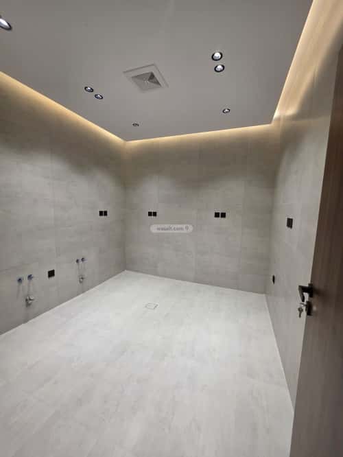 4 bedroom apartment in Al Salamah 1