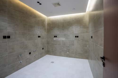 4 bedroom apartment in Al Rawdah 13