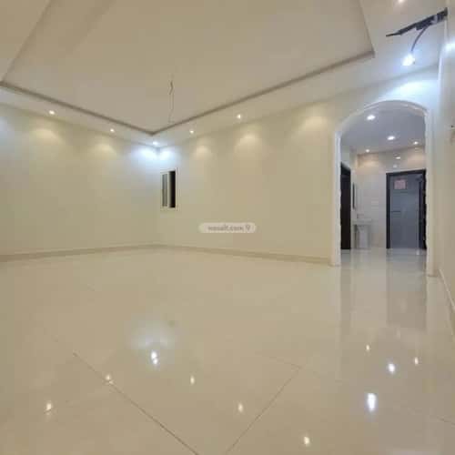 4 bedroom apartment in Prince Abdulmajeed, Jeddah 4