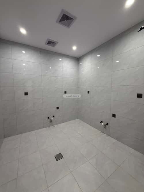 4 bedroom apartment in Al Zahra 3