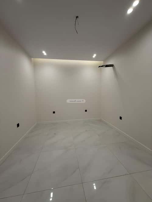 4 bedroom apartment in Al Zahra 5