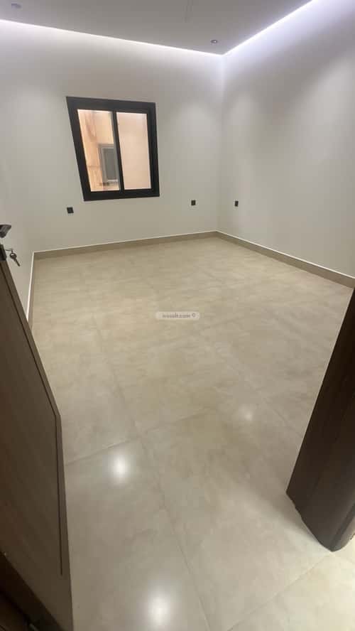 4 bedroom apartment in Al Rawdah 5