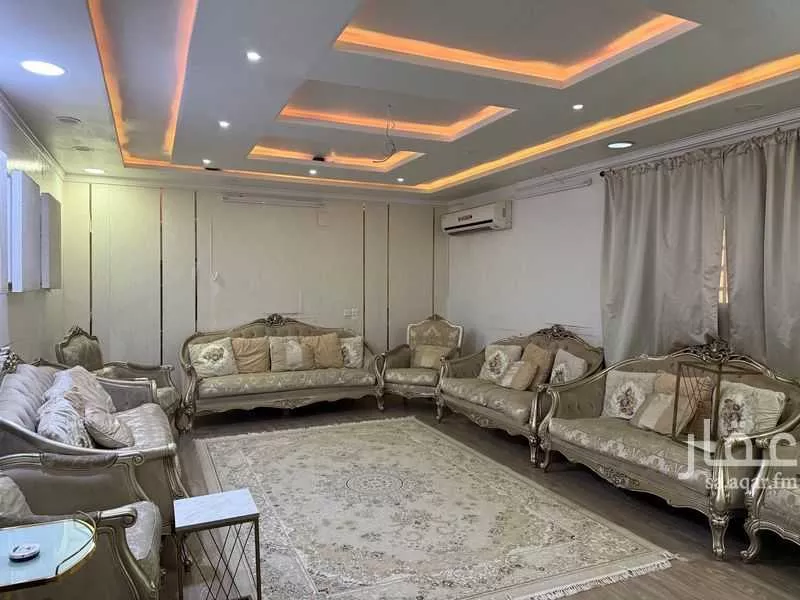 شقة 7 غرف في النظيم 3