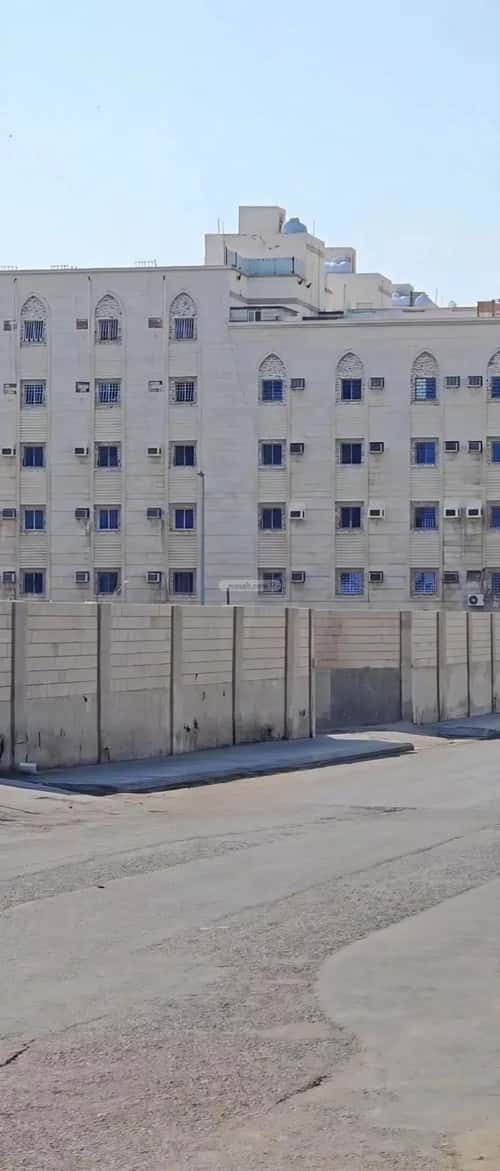 3 bedroom apartment in Al Jamiah 6