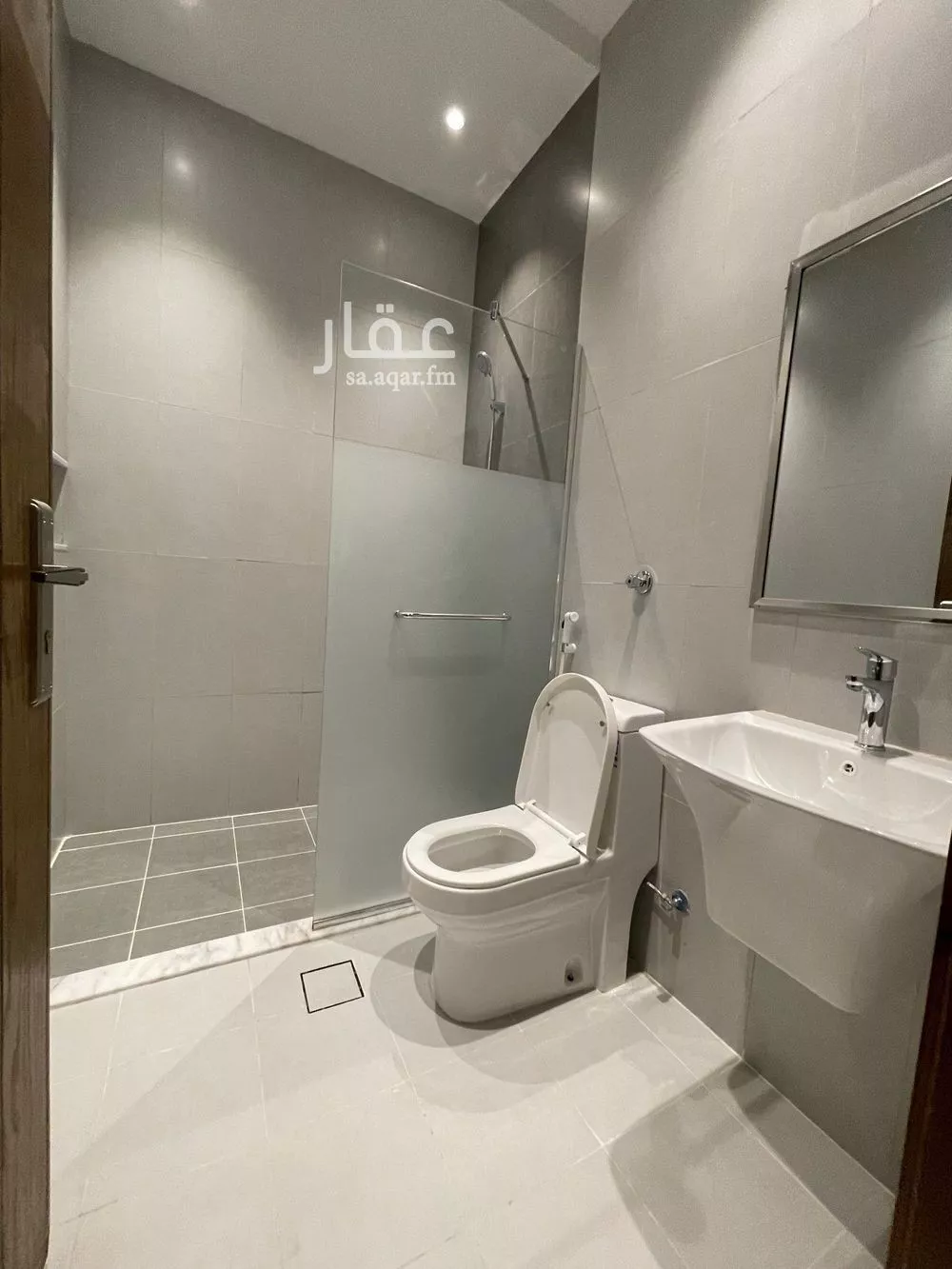 7 bedroom apartment in Al Wurud 3
