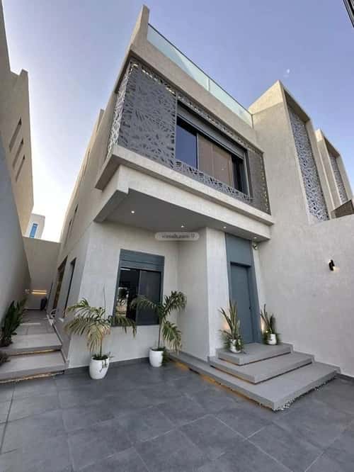 6 bedroom villa in Al Shiraa 1