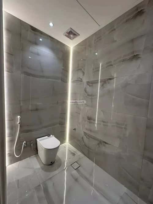 6 bedroom villa in Al Shiraa 3