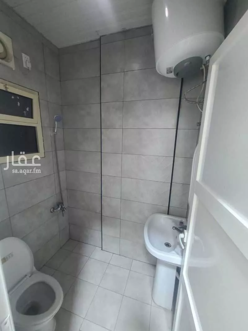 2 bedroom apartment in Al Aqrabiyah, Eastern Province 4