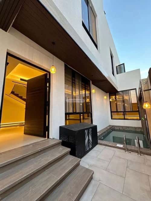 5 bedroom villa in Al Shiraa 1