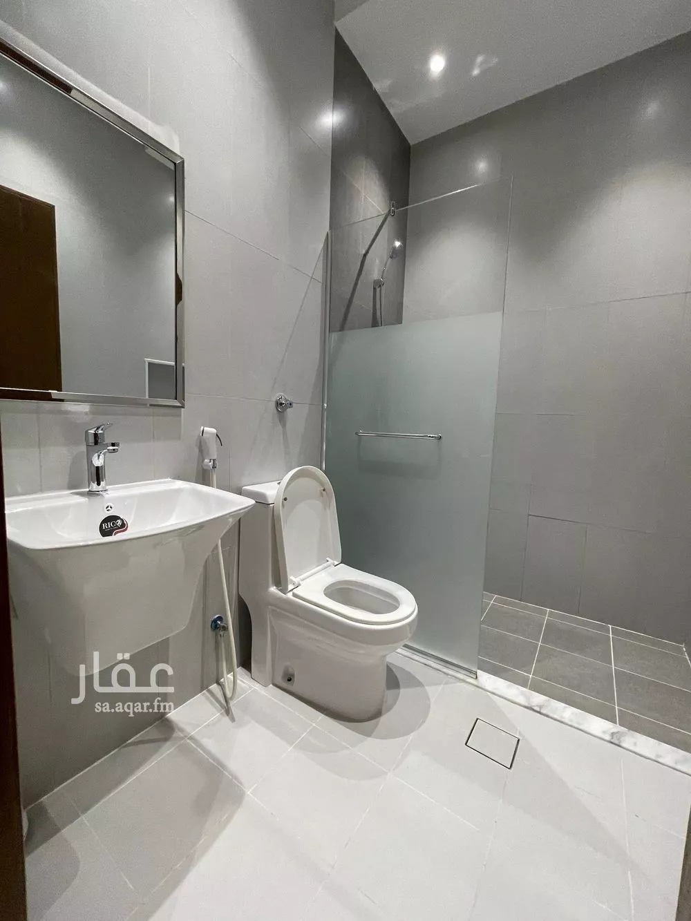 6 bedroom apartment in Al Wurud, Jeddah 12