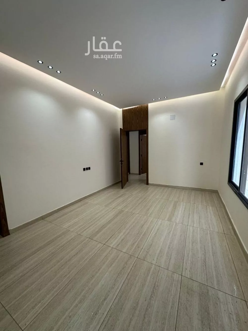 5 bedroom floor in Uhud 2