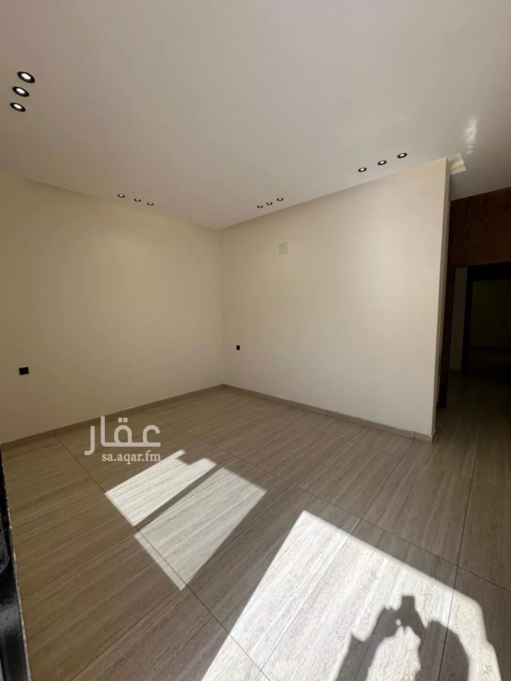5 bedroom floor in Uhud 3