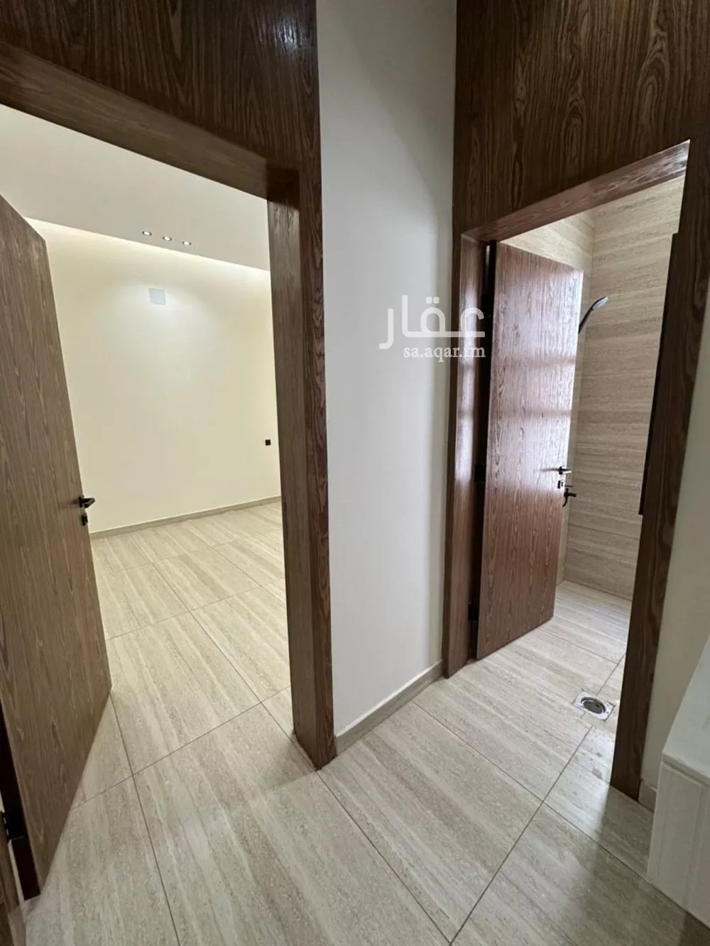5 bedroom floor in Uhud 4