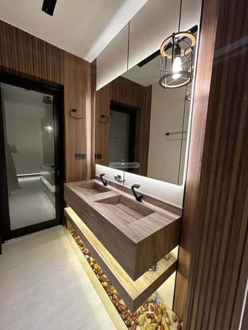 5 bedroom villa in Al Shiraa 4