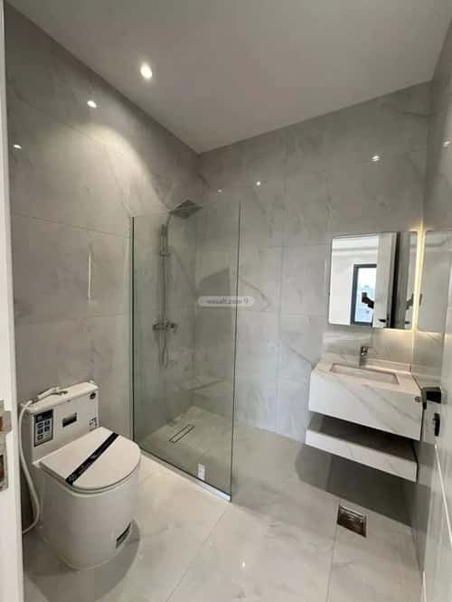 فيلا 6 غرف في الشراع 2