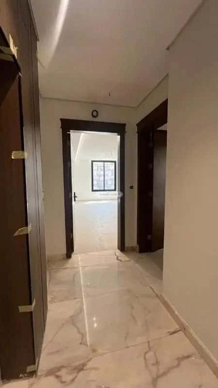 6 bedroom apartment in Al Rabwa 3