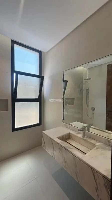 5 bedroom apartment in Al Rabwa 10
