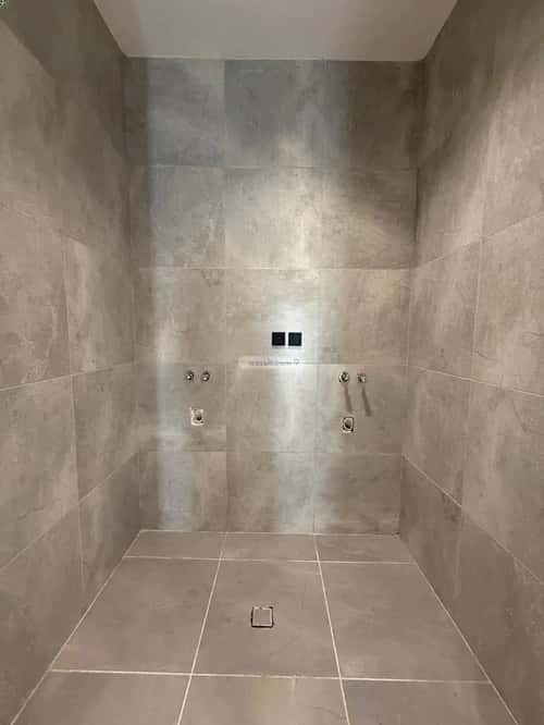 5 bedroom villa in As Sawari 5