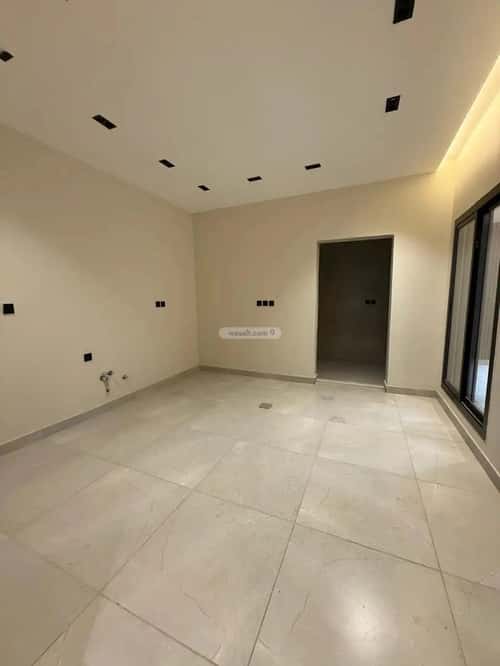5 bedroom villa in Al Shiraa 12