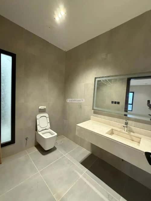5 bedroom villa in Al Shiraa 9