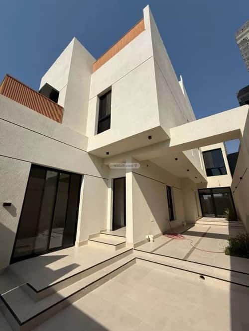 5 bedroom villa in Al Yaqout 4