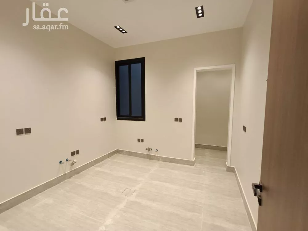 5 bedroom floor in Al Rimal 9