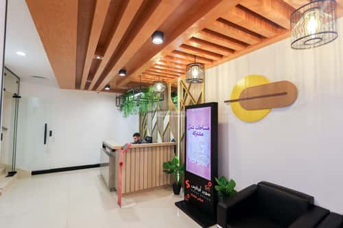 884 sqm office in Al Aridh 15