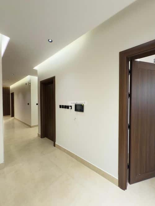 4 bedroom apartment in Al Rawdah 5