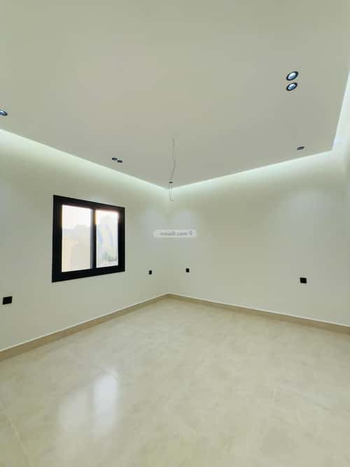 4 bedroom apartment in Al Rawdah 6