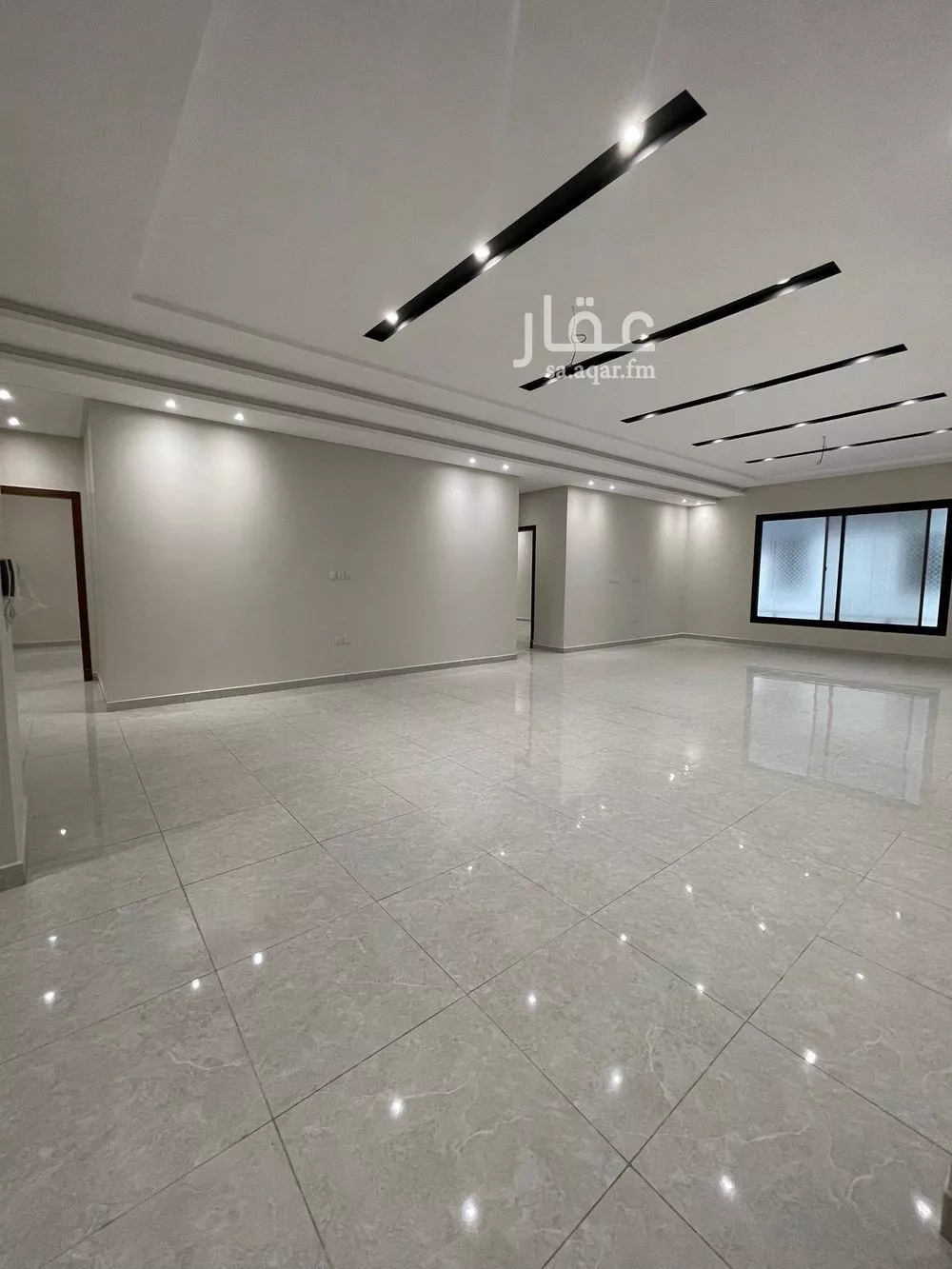 شقة 6 غرف في الورود 1