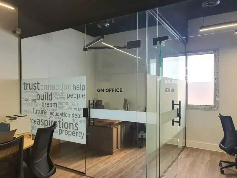 مكتب 57 م² في الملز 4