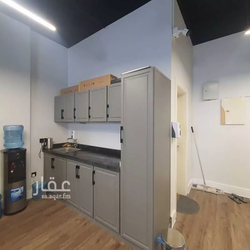 office in Al Malaz, Riyadh 8