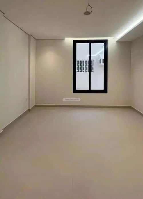 5 bedroom apartment in Al Rabwa 4