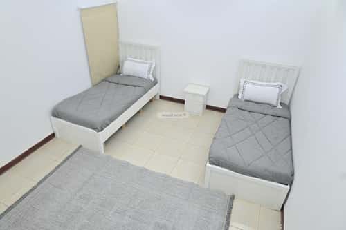 شقة 4 غرف في الملقا 4