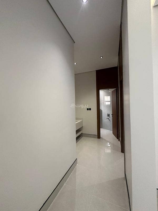 6 bedroom villa in Al Bayan, Riyadh 11