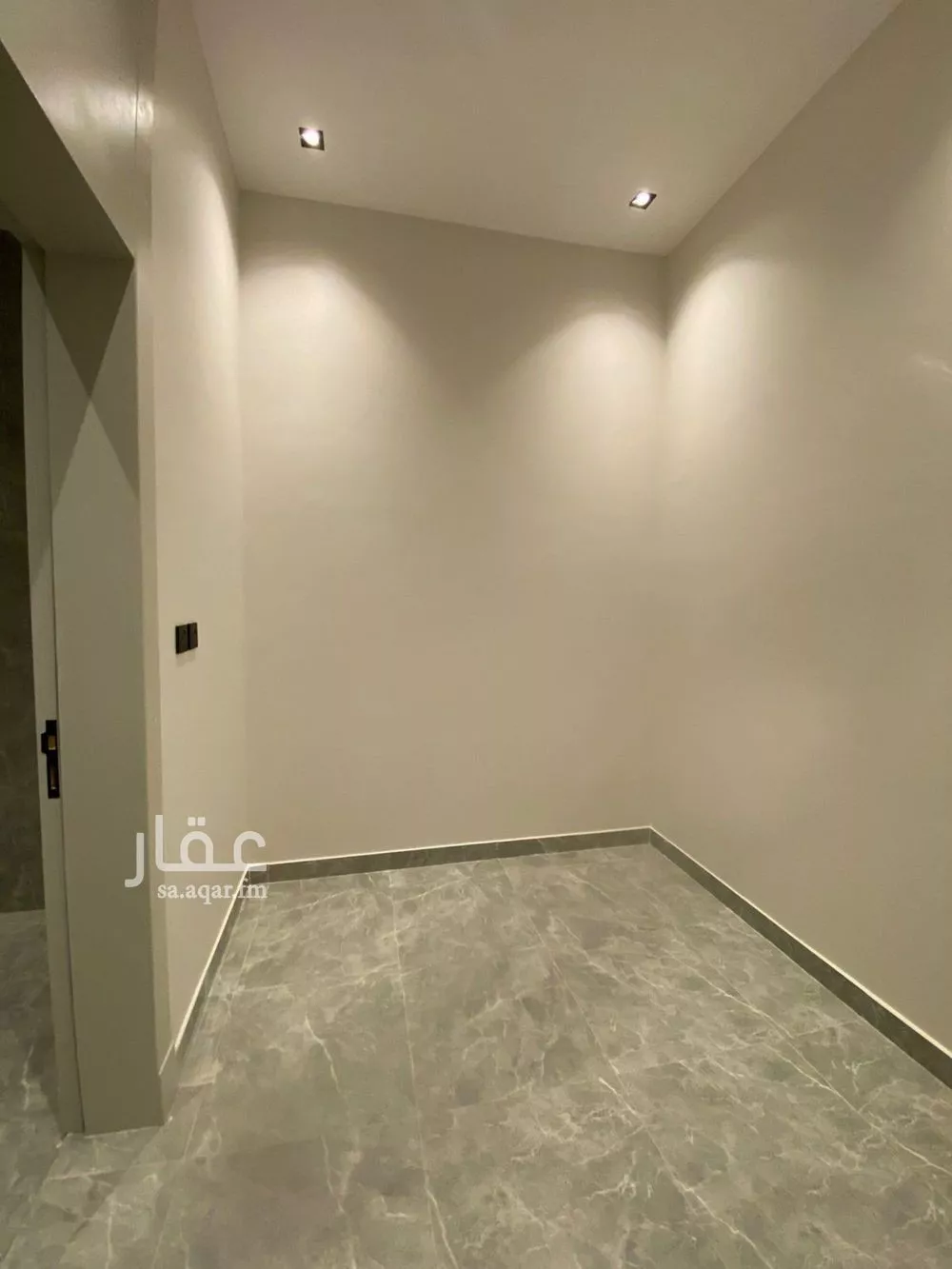 6 bedroom villa in King Faisal 9