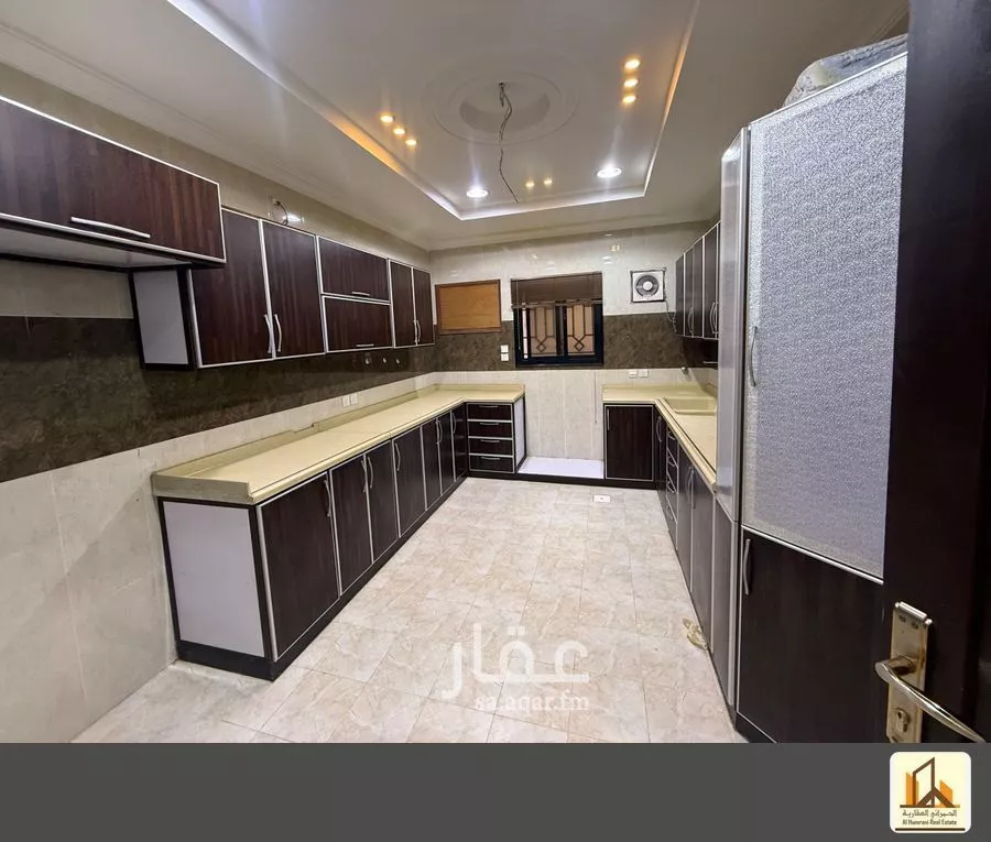 6 bedroom apartment in Al Safa 10