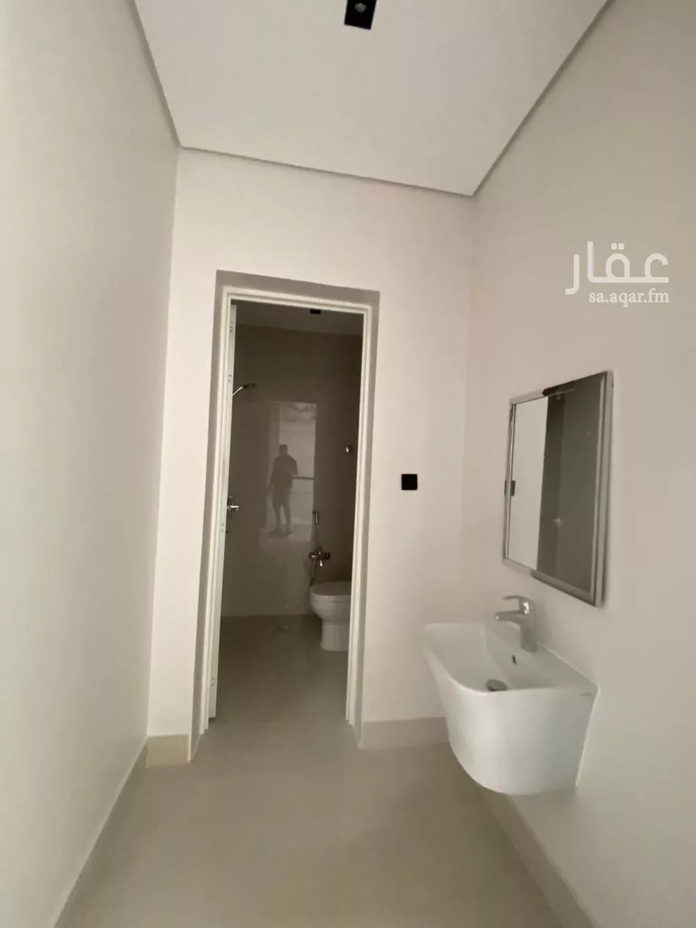 فيلا 6 غرف في الملك فيصل 28