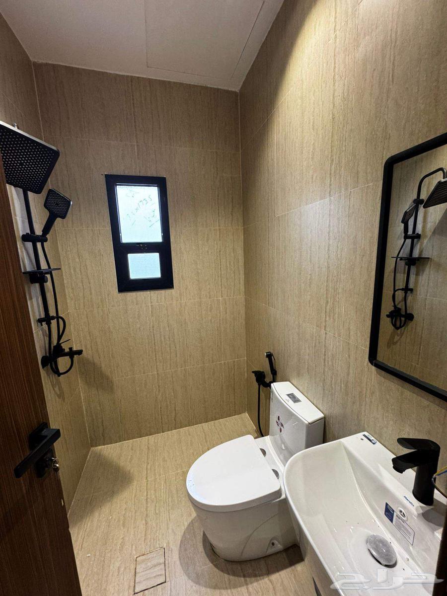 3 bedroom apartment in Al Rimal 3