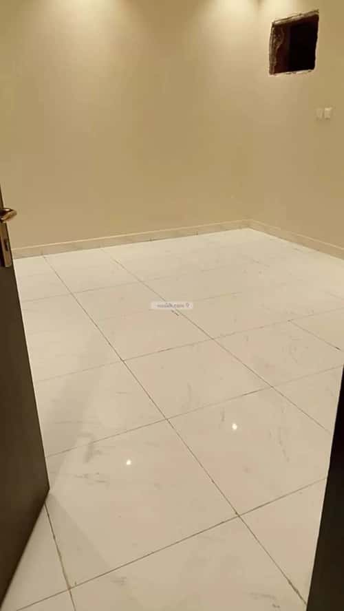 4 bedroom apartment in Muraykh 4
