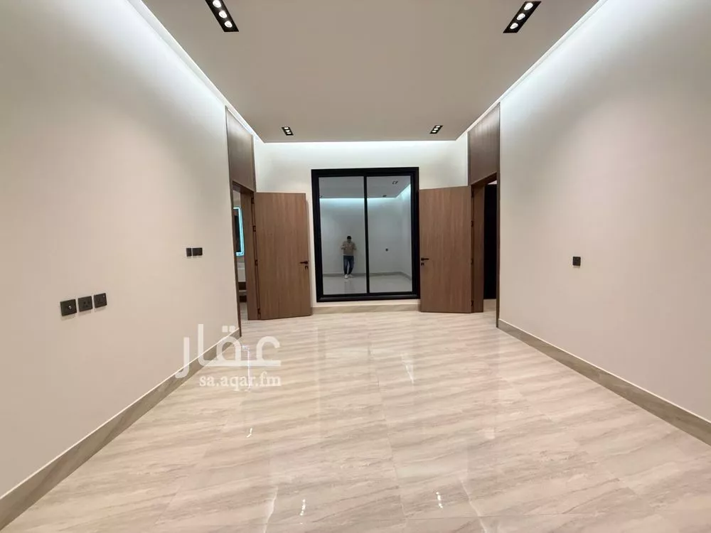 فيلا 5 غرف في الرمال 8