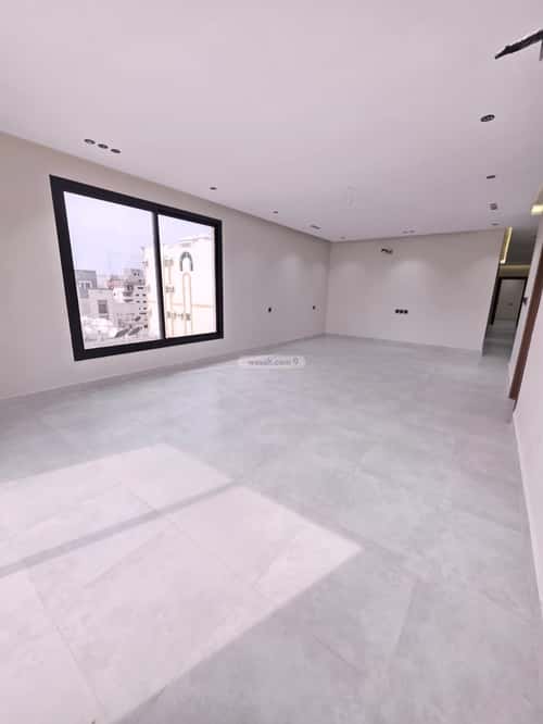 5 bedroom apartment in Al Salamah 1