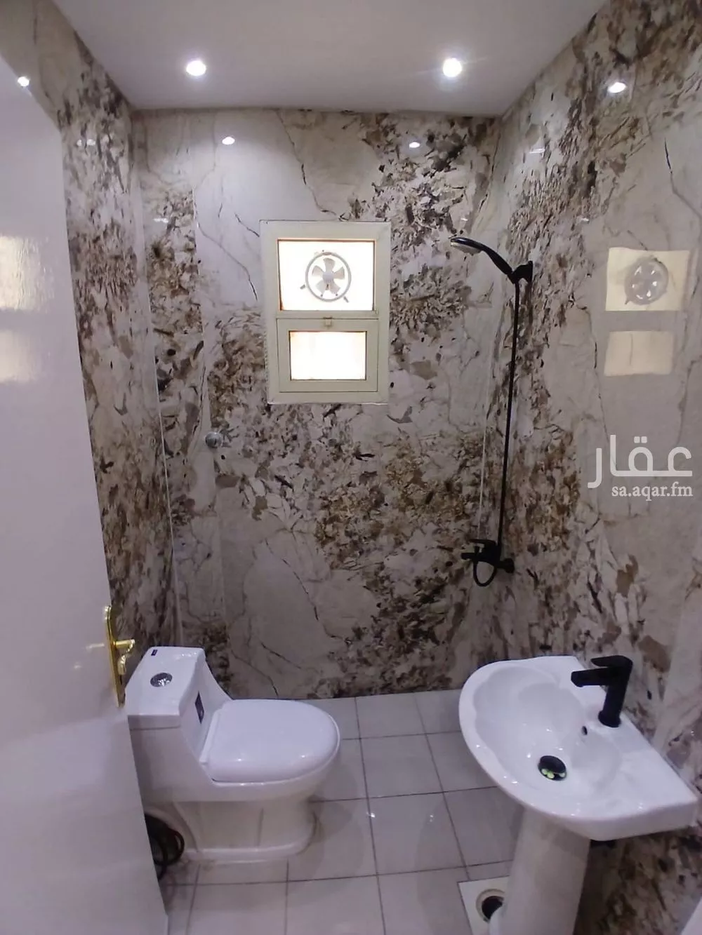 1 bedroom apartment in Al Munsiyah 4